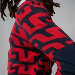 J.Lindeberg J Lindeberg Swirl Kniited Sweater Bridge Swirl Red -Teepeg Shop AMKW07004 G132 4 scaled 1