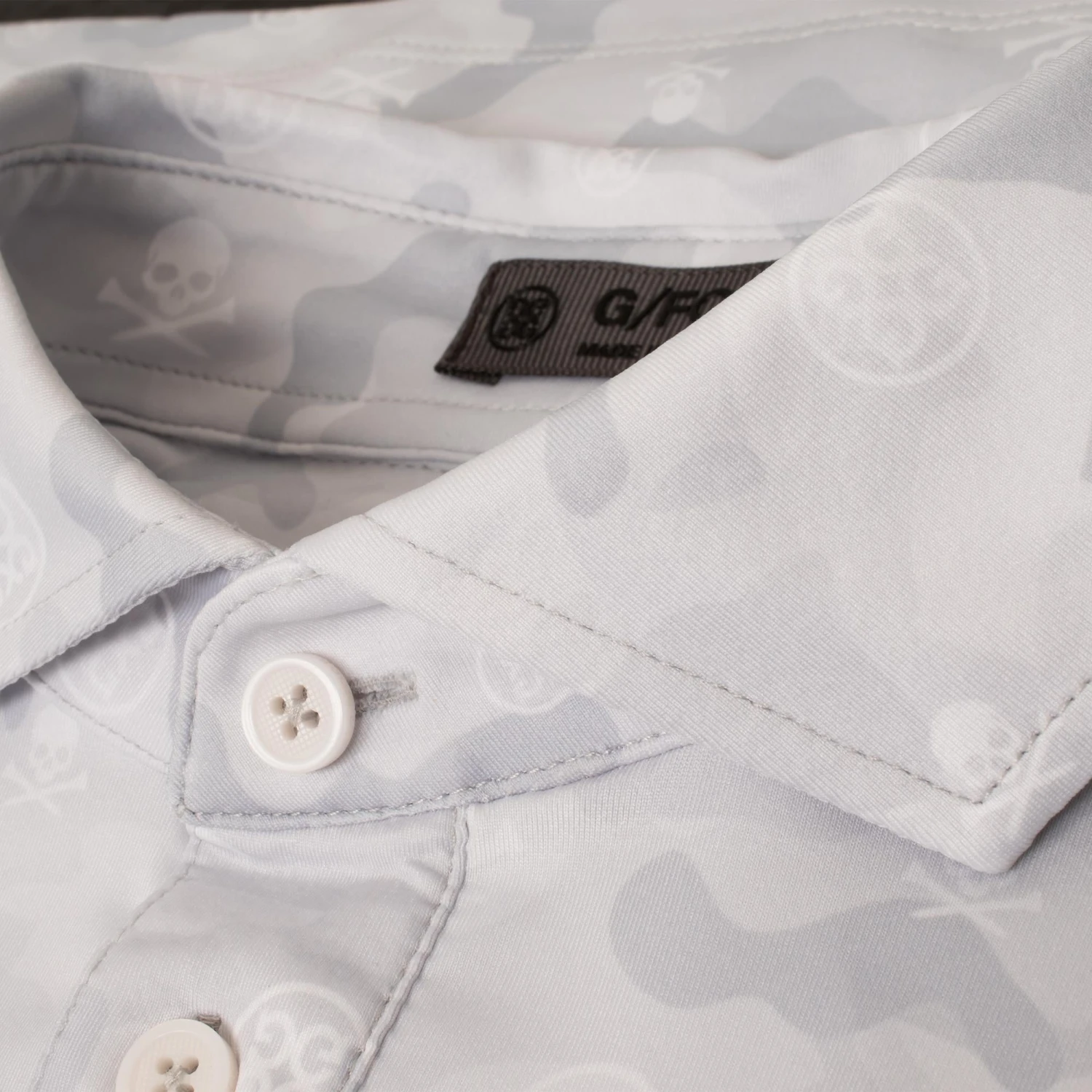 G/FORE Icon Camo Tech Jersey Mens Golf Polo Snow 5 G/FORE Icon Camo Tech Jersey Mens Golf Polo Snow - Image 5