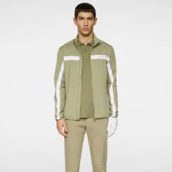 J.Lindeberg J Lindeberg Jarvis Mens Golf Mid Layer Oil Green 9 J.Lindeberg J Lindeberg Jarvis Mens Golf Mid Layer Oil Green -Teepeg Shop image452281899